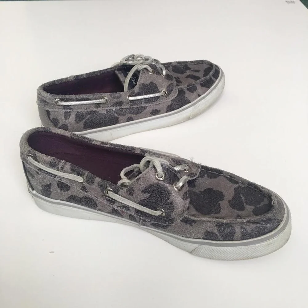 Sperry women top